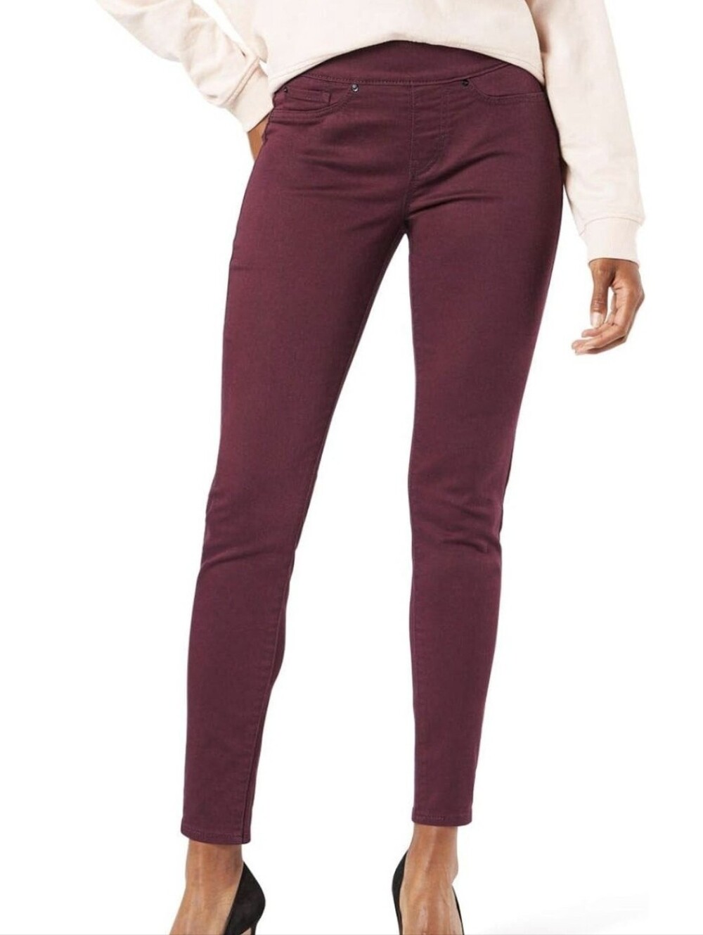 Levi Strauss Signature Gold Women's Totally Shaping Ultimate Pull-on Skinny Jean
